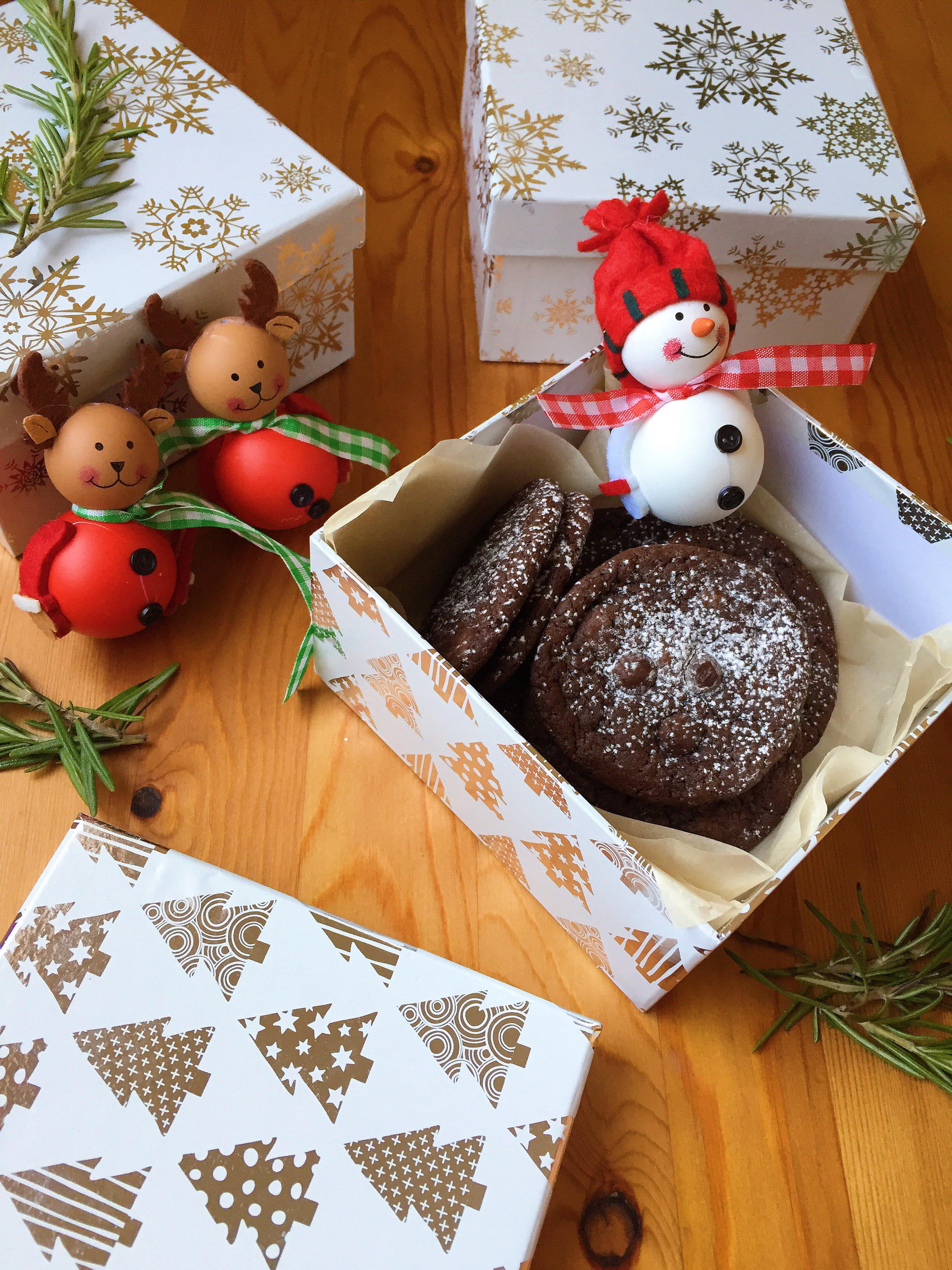 It's Starting to Look A Lot Like Christmas: Almond Flour Double Chocolate Delight Cookies - The ...